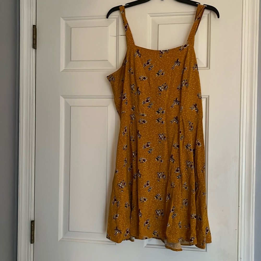 Baby doll mini dress with wide ties in back